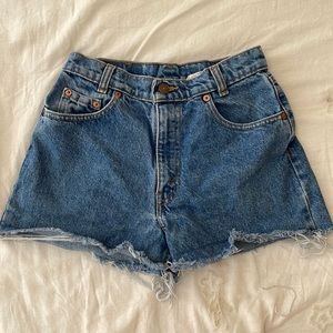 Levi’s jean shorts